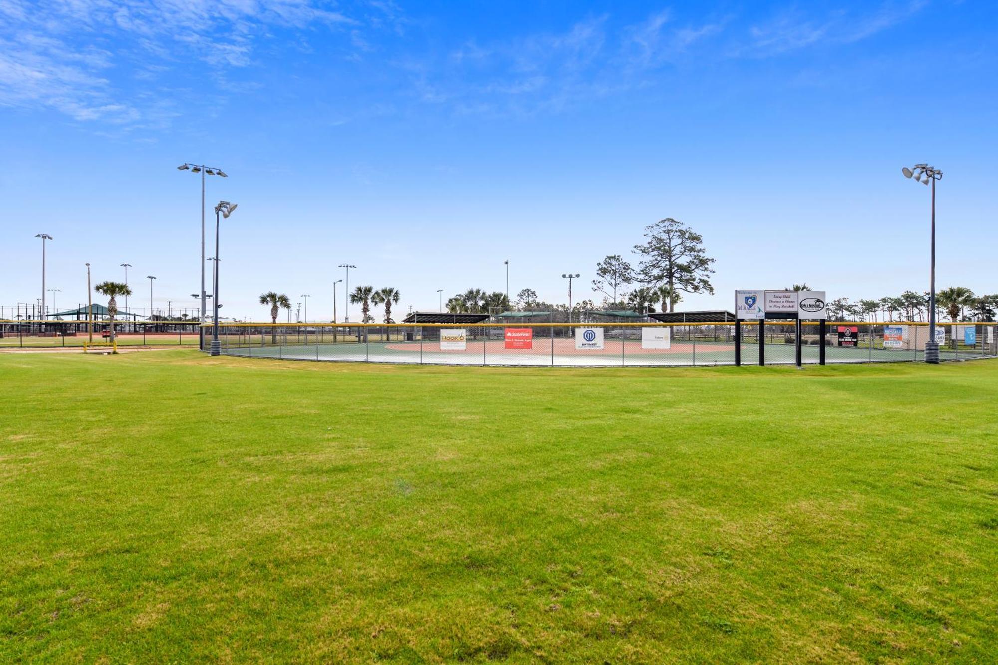 Calypso Resort And Towers #1101-3 By Book That Condo Panama City Beach Exteriör bild