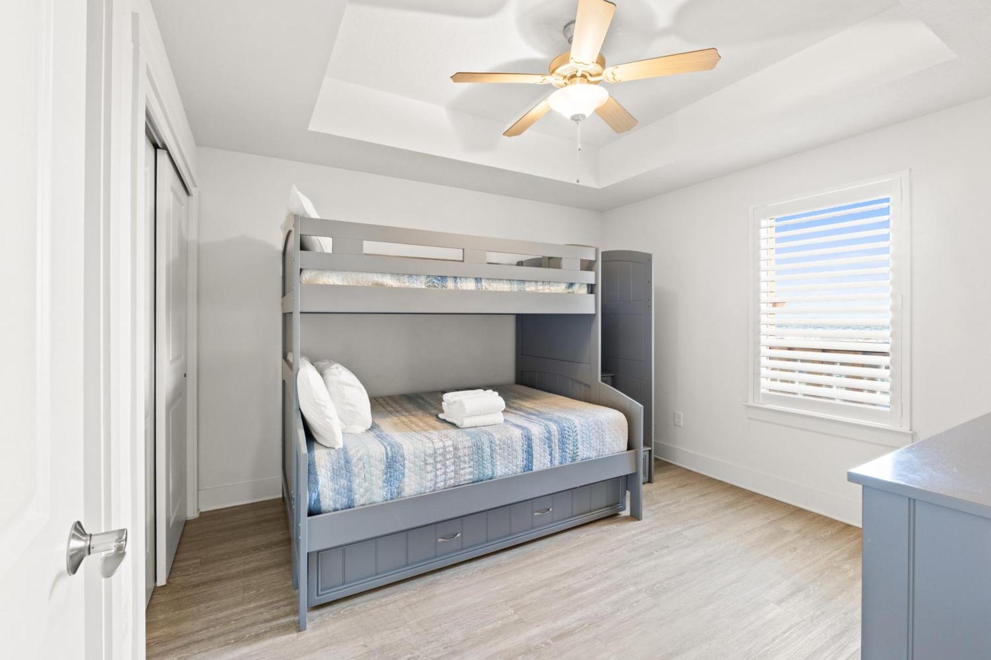 Calypso Resort And Towers #1101-3 By Book That Condo Panama City Beach Exteriör bild